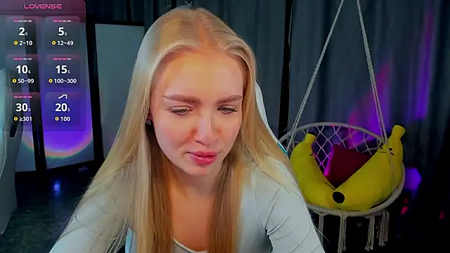 TessaGrays online show from February 3, 2026, 12:54 pm