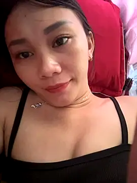 Snapshot of Ami-mi00 chatting on October 13, 2025, 12:45 am Ami-mi00 online show from October 13, 2025, 12:45 am