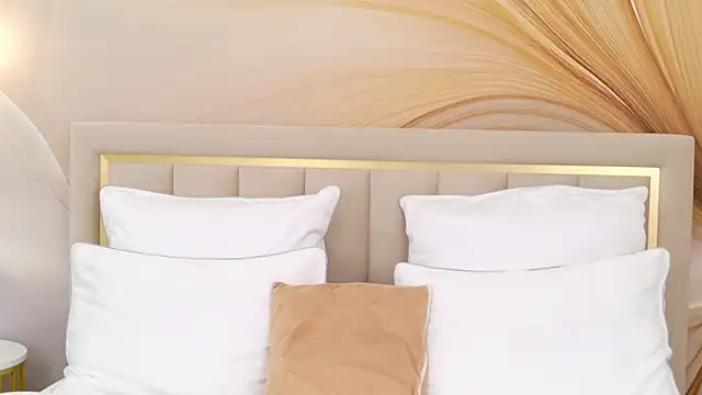 MelissaLiss online show from November 28, 2025, 3:12 pm