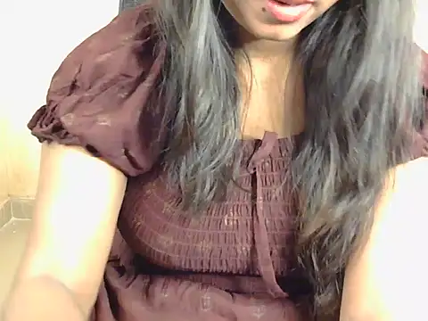 baby-panda4 online show from October 26, 2025, 3:01 pm