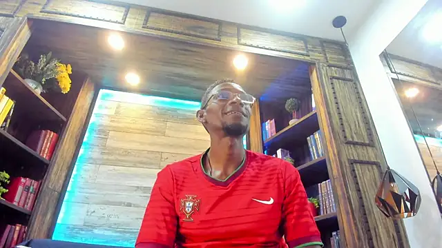 Snapshot of ValtorKane chatting on October 2, 2025, 2:53 pm ValtorKane online show from October 2, 2025, 2:53 pm
