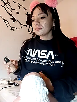 Valentina Squirt- online show from November 21, 2025, 9:08 am