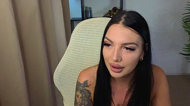 Raven Ink online show from November 11, 2025, 10:21 am