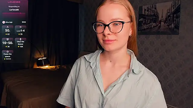 LibbyVenzeio online show from November 15, 2025, 7:12 am