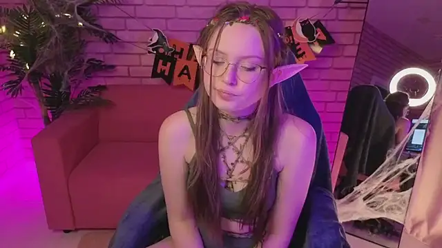 Snapshot of SirenaBlessing chatting on October 27, 2025, 8:59 am SirenaBlessing online show from October 27, 2025, 8:59 am