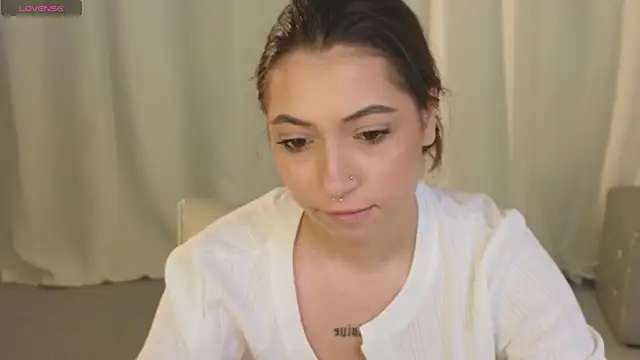 Snapshot of slow_flower chatting on November 12, 2025, 12:20 pm slow flower online show from November 12, 2025, 12:20 pm