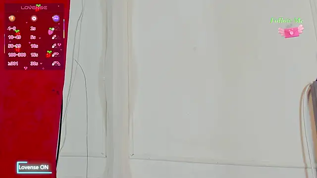 Snapshot of luxuryheaven_8 chatting on November 6, 2025, 4:49 am luxuryheaven 8 online show from November 6, 2025, 4:49 am