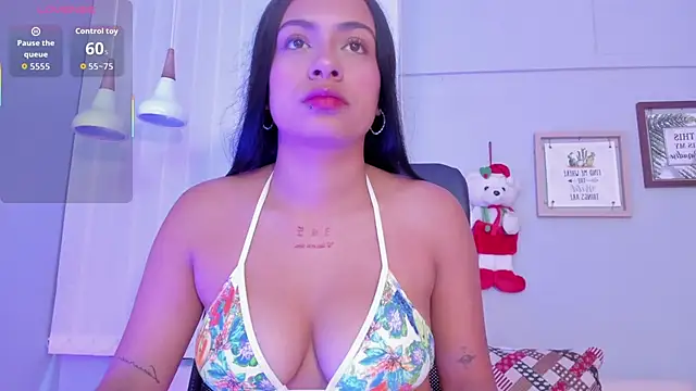 Lilo Rose online show from November 21, 2025, 12:26 pm