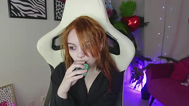 Staymonica online show from February 15, 2026, 12:59 pm