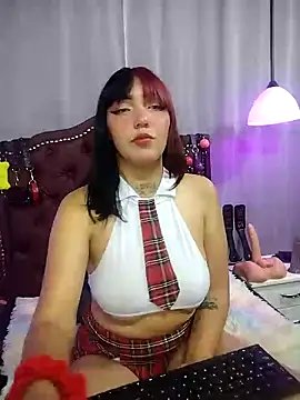 Sophie-dbs online show from April 1, 2026, 9:45 pm