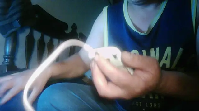 macKnd online show from December 3, 2025, 10:42 pm