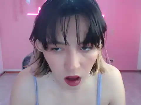 cristal hills 19 online show from November 18, 2025, 5:49 pm