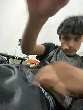 feetbooy online show from November 4, 2025, 8:23 pm