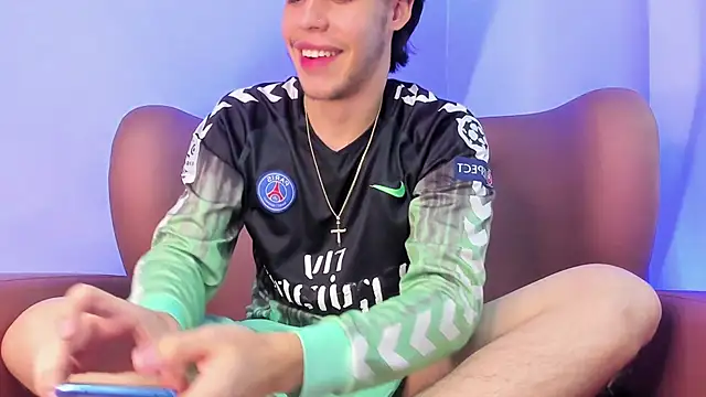 Snapshot of Lucian_grey chatting on November 5, 2025, 4:59 am Lucian grey online show from November 5, 2025, 4:59 am