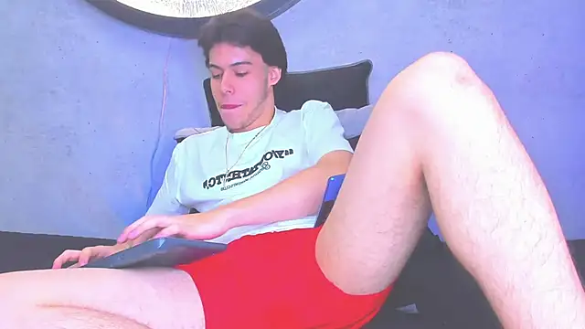 Snapshot of Lucian_grey chatting on November 4, 2025, 4:38 am Lucian grey online show from November 4, 2025, 4:38 am