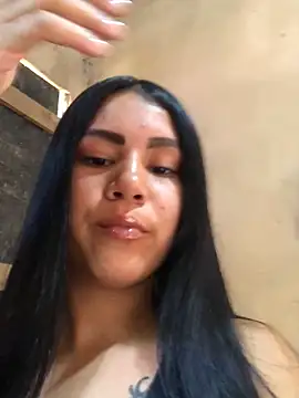 Snapshot of deby_03 chatting on November 28, 2025, 3:12 pm deby 03 online show from November 28, 2025, 3:12 pm