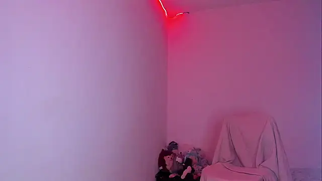 Lia0109 online show from December 21, 2025, 5:42 am