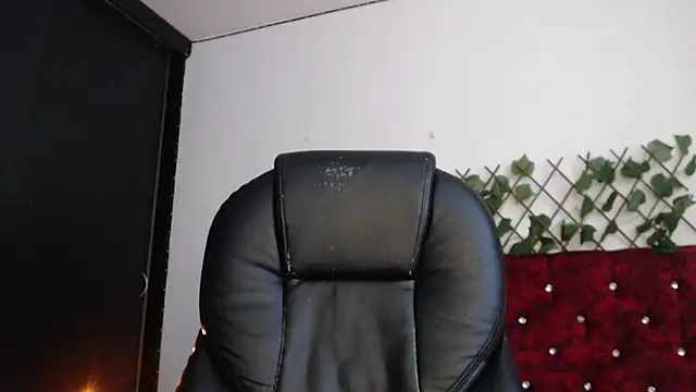 Snapshot of Lia_Carter_ chatting on February 11, 2026, 9:47 pm Lia Carter online show from February 11, 2026, 9:47 pm