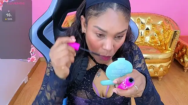 Snapshot of kamala_a chatting on February 14, 2026, 3:29 am kamala a online show from February 14, 2026, 3:29 am