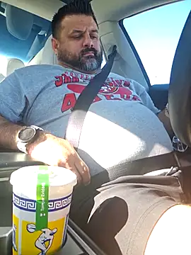 Snapshot of Roddog18 chatting on February 8, 2026, 5:21 pm Roddog18 online show from February 8, 2026, 5:21 pm