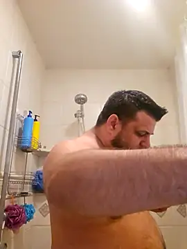 Snapshot of Roddog18 chatting on February 20, 2026, 3:03 am Roddog18 online show from February 20, 2026, 3:03 am