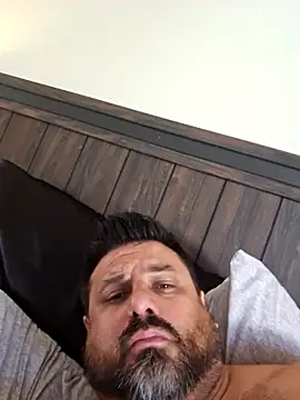 Roddog18 online show from September 30, 2025, 8:26 pm