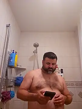 Snapshot of Roddog18 chatting on February 15, 2026, 12:55 am Roddog18 online show from February 15, 2026, 12:55 am