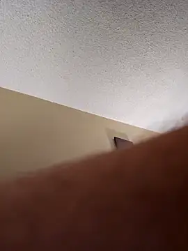 Snapshot of Roddog18 chatting on February 15, 2026, 7:51 am Roddog18 online show from February 15, 2026, 7:51 am