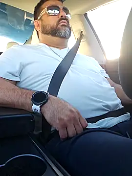 Snapshot of Roddog18 chatting on January 18, 2026, 3:59 pm Roddog18 online show from January 18, 2026, 3:59 pm