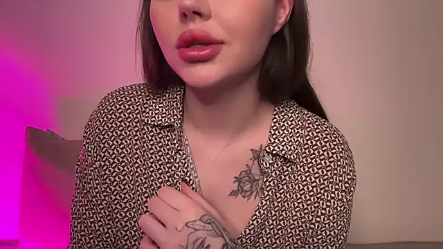 AlmaryKim online show from February 27, 2026, 10:04 am