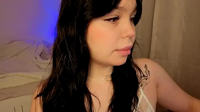 marymayven online show from November 6, 2025, 3:43 am