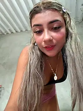 Snapshot of Sweed-virgin-pussy chatting on November 29, 2025, 2:06 pm Sweed-virgin-pussy online show from November 29, 2025, 2:06 pm