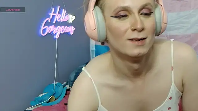 Snapshot of cinderellie chatting on October 20, 2025, 4:03 am cinderellie online show from October 20, 2025, 4:03 am