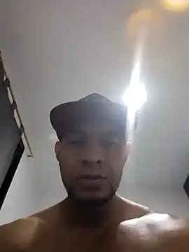 Snapshot of brunolex chatting on October 18, 2025, 10:34 pm brunolex online show from October 18, 2025, 10:34 pm