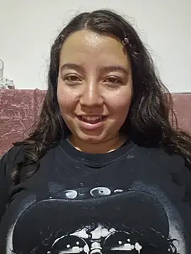 annyaparis online show from February 7, 2026, 4:53 am