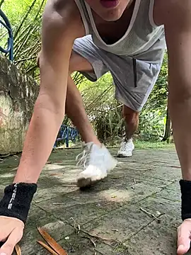 LiamMyst online show from April 2, 2026, 3:41 pm