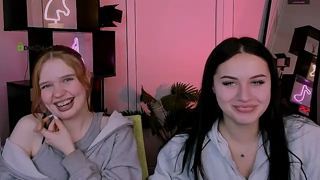 Snapshot of vivy_star1 chatting on November 5, 2025, 7:17 pm vivy star1 online show from November 5, 2025, 7:17 pm