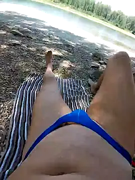 rezzzze online show from June 23, 2026, 10:35 am
