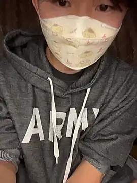 kumatan3434 online show from November 26, 2025, 12:38 pm