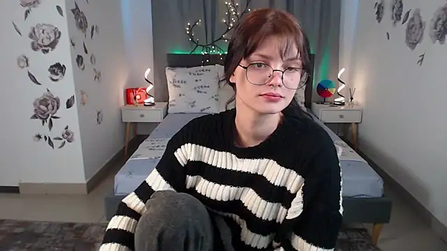 MileyRood online show from October 16, 2025, 11:24 pm