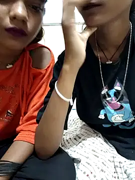 Unique girls90 online show from October 21, 2025, 12:48 pm