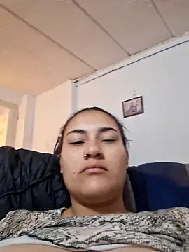 ChloeMorelli online show from November 16, 2025, 9:41 pm