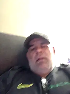 DeeBestEver online show from September 30, 2025, 2:34 pm