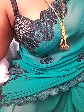 Snapshot of Tamil_Ammani chatting on February 27, 2026, 6:02 am Tamil Ammani online show from February 27, 2026, 6:02 am