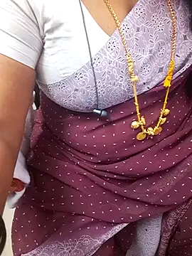 Snapshot of Tamil_Ammani chatting on January 16, 2026, 4:33 pm Tamil Ammani online show from January 16, 2026, 4:33 pm