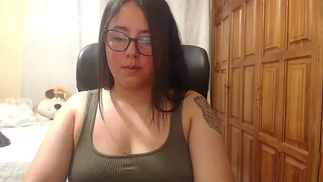 Venus cat  online show from May 29, 2026, 4:18 am