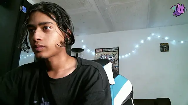 Snapshot of Dickie_Dicking chatting on February 27, 2026, 10:53 pm Dickie Dicking online show from February 27, 2026, 10:53 pm