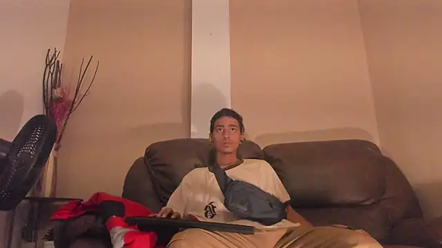 Snapshot of Dickie_Dicking chatting on October 24, 2025, 8:19 pm Dickie Dicking online show from October 24, 2025, 8:19 pm