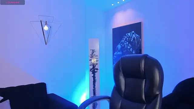 KylieJenkins online show from April 3, 2026, 11:16 am