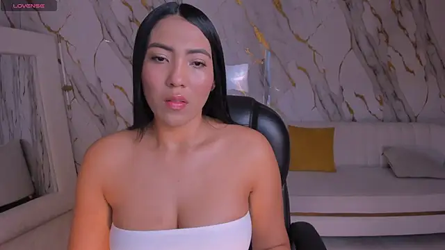 NatalieLewis online show from June 24, 2026, 11:53 am